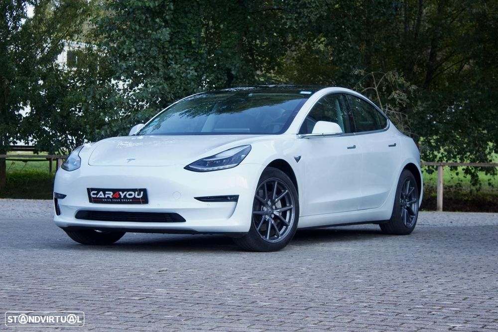 Tesla Model 3 Long-Range Dual Motor AWD - 1