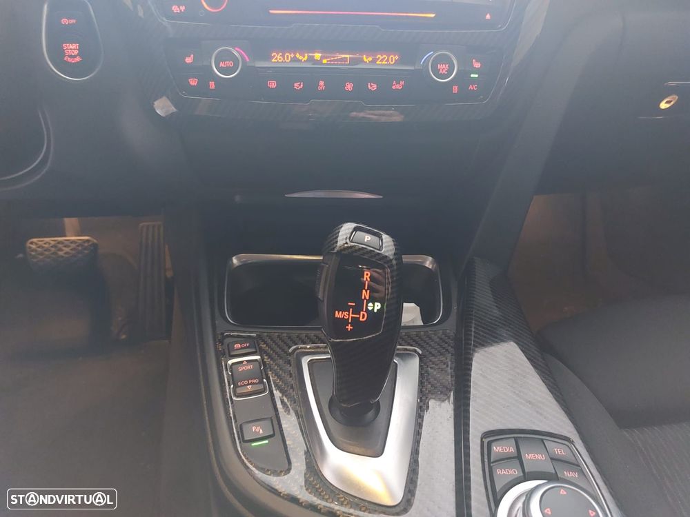 BMW 318 d Aut. Sport Line - 5