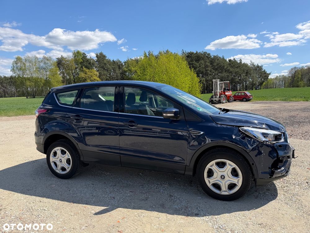 Ford Kuga 1.5 EcoBoost FWD Titanium ASS - 4