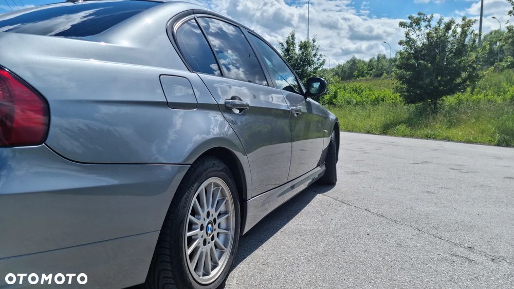BMW Seria 3 318d - 7