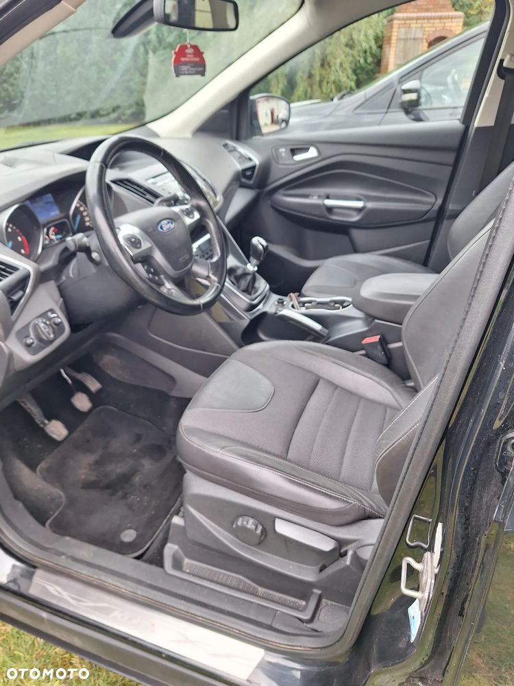 Ford Kuga - 5