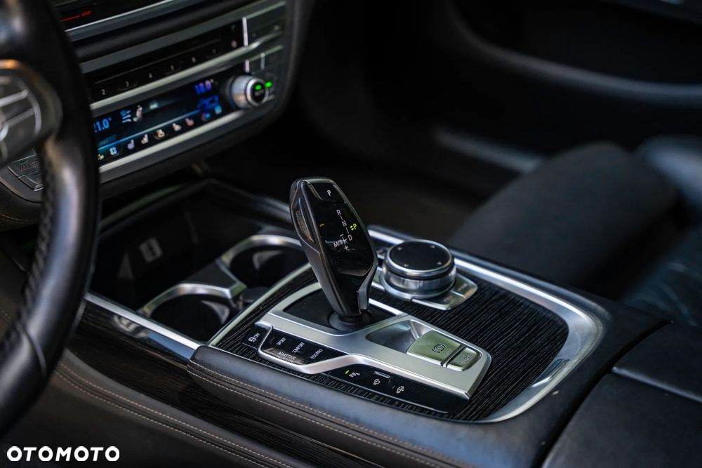 BMW Seria 7 730d xDrive - 15