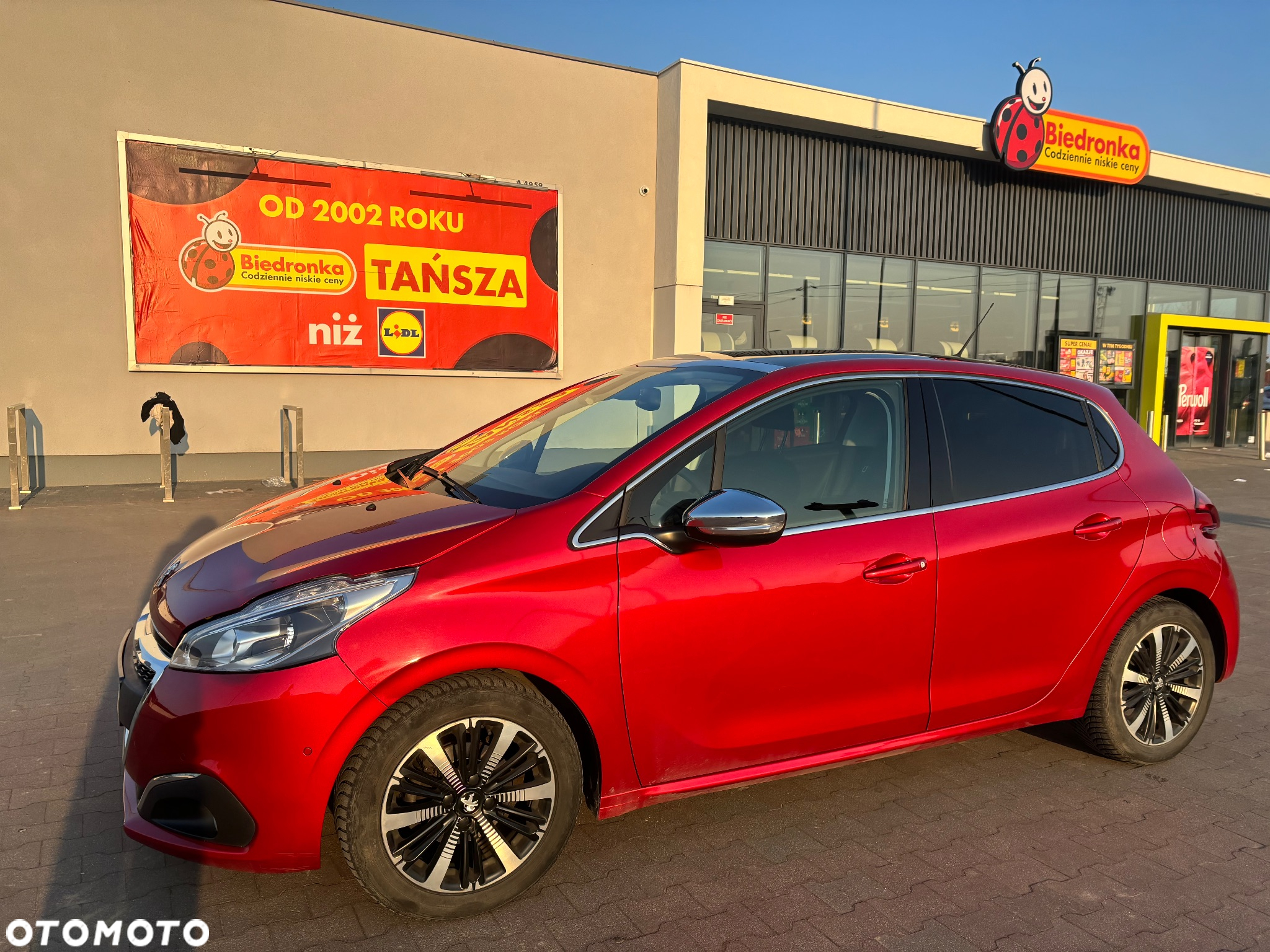 Peugeot 208 1.2 PureTech Allure - 4