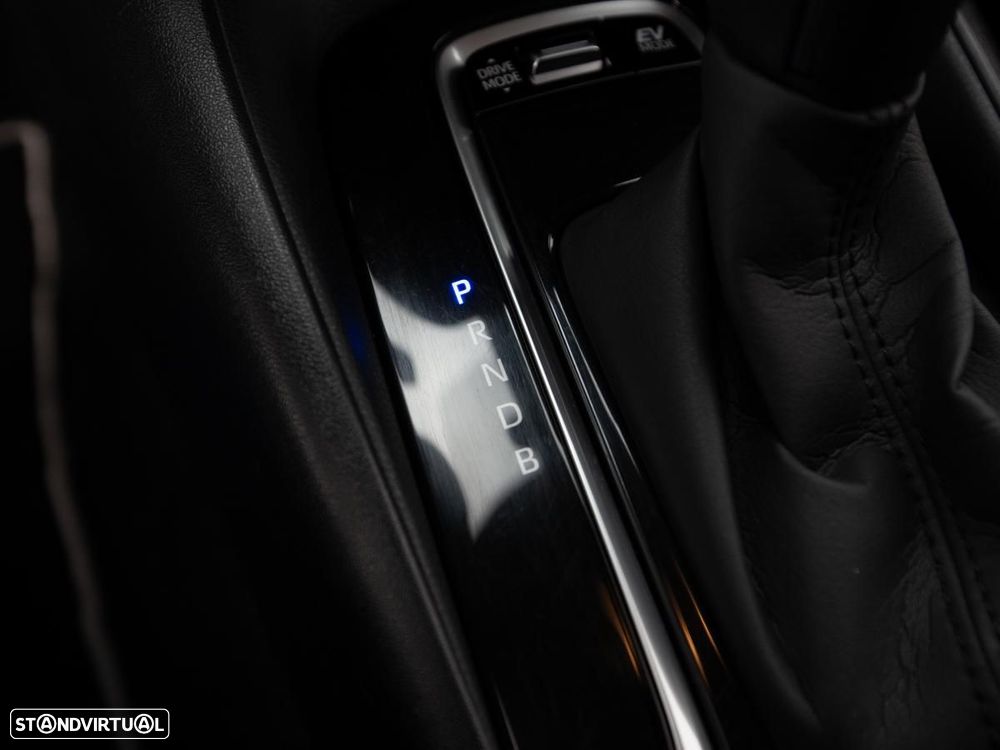 Toyota Corolla Touring Sports 1.8 Hybrid Comfort - 18