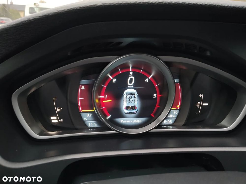 Volvo V40 D3 - 29