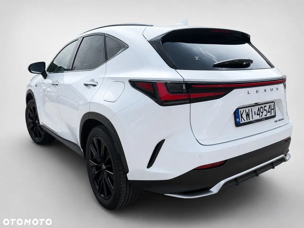 Lexus NX - 3