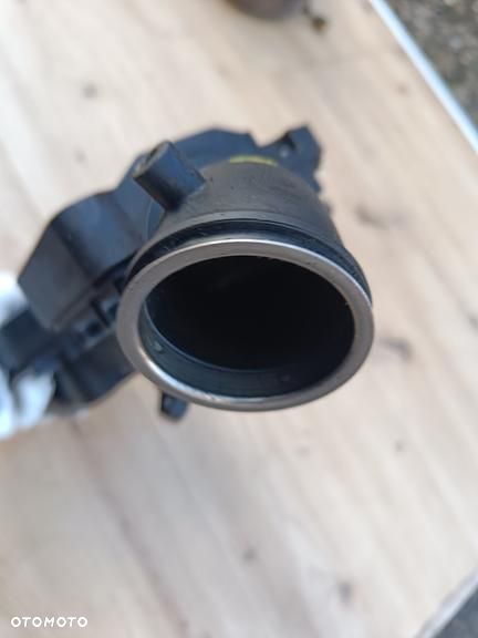 MERCEDES W204 W212 3.0 3.5 V6 350 CDI RURA TŁUMIK SZMERÓW REZONATOR A6421402787 - 3