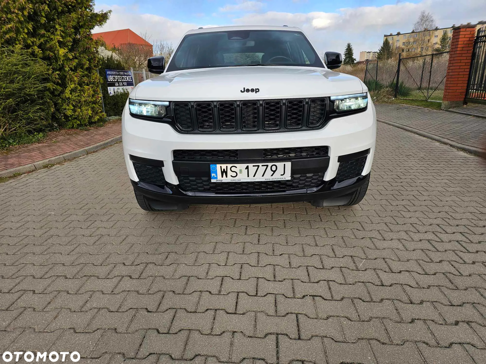 Jeep Grand Cherokee - 3