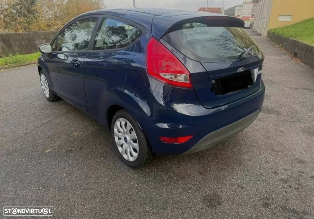 Ford Fiesta 1.6 TDCI S&S ECOnetic Trend - 3