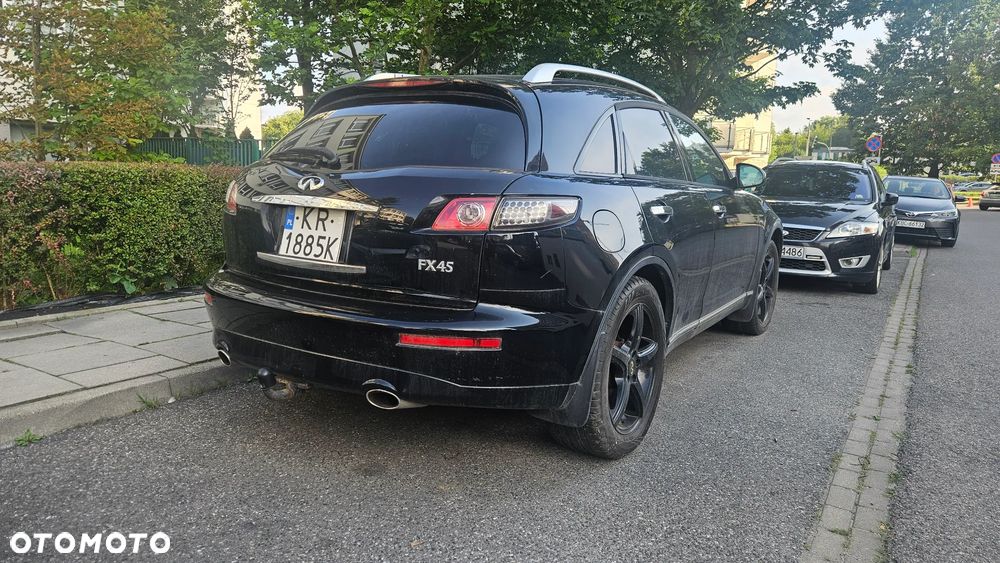 Infiniti FX - 3