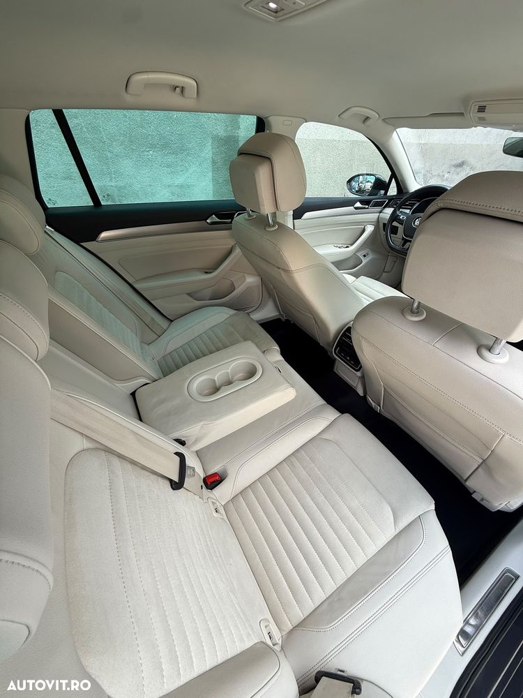 Volkswagen Passat - 15