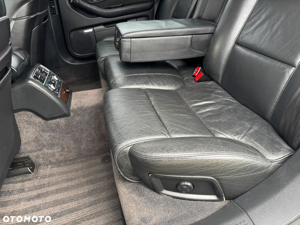 Audi A8 4.2 Quattro Langversion - 26