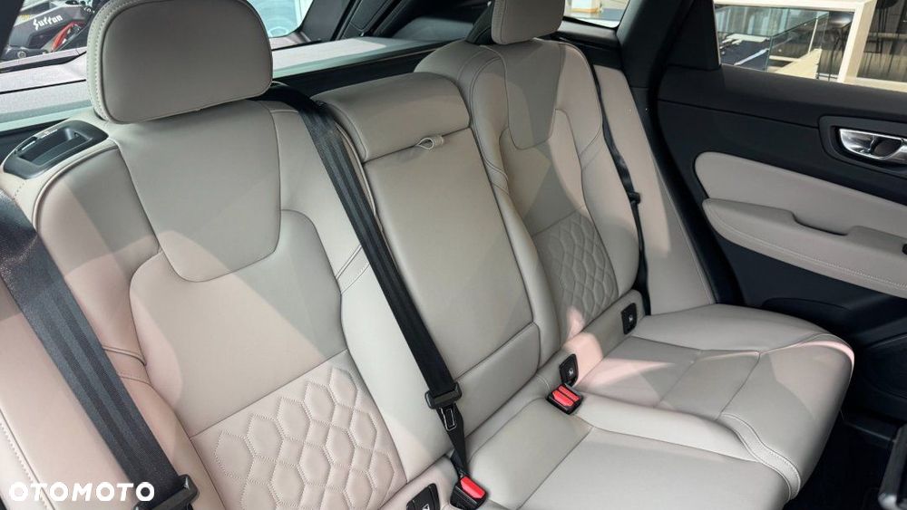Volvo XC 60 - 10