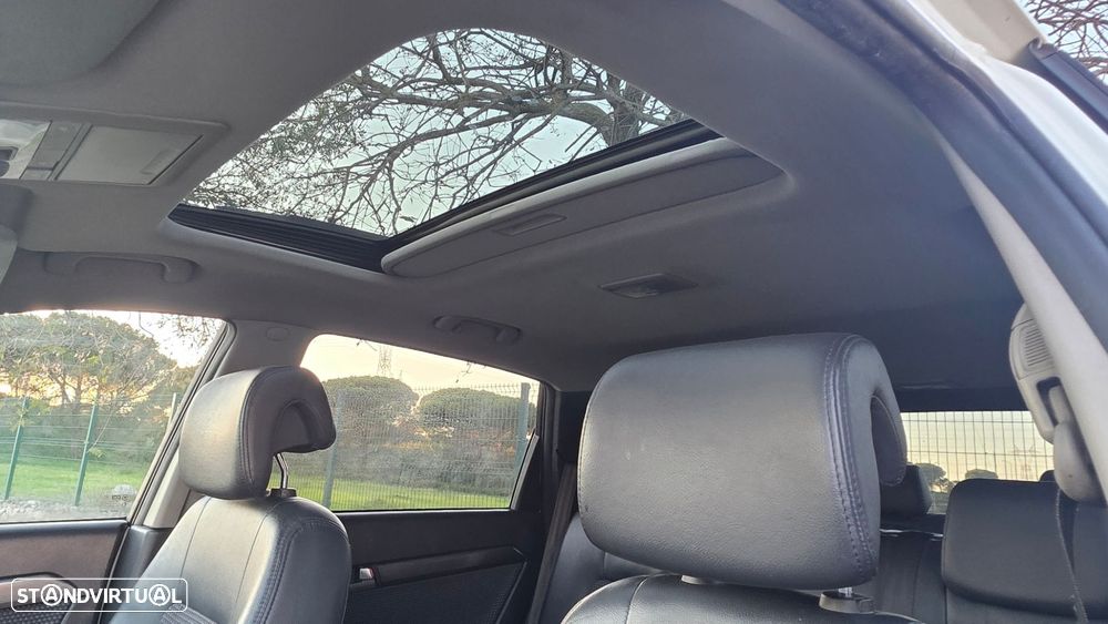 Chevrolet Captiva 2.0 VCDi LT 7L - 25