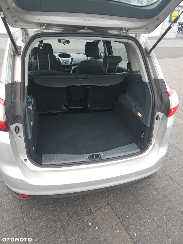 Ford Grand C-MAX - 7