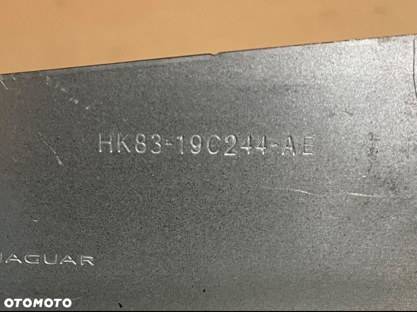 HK83-19C244-AE podstawa wspornik mocowanie jaguar f-pace x761 - 2