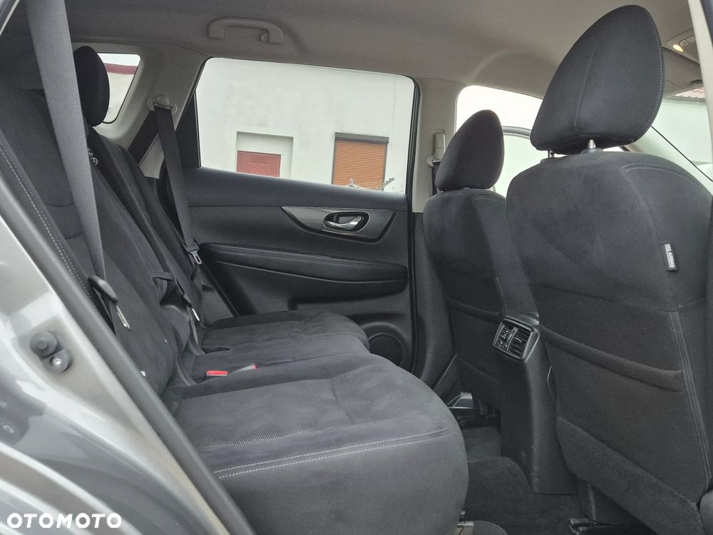 Nissan X-Trail 1.6 DCi ALL-MODE 4x4i N-Connecta - 11