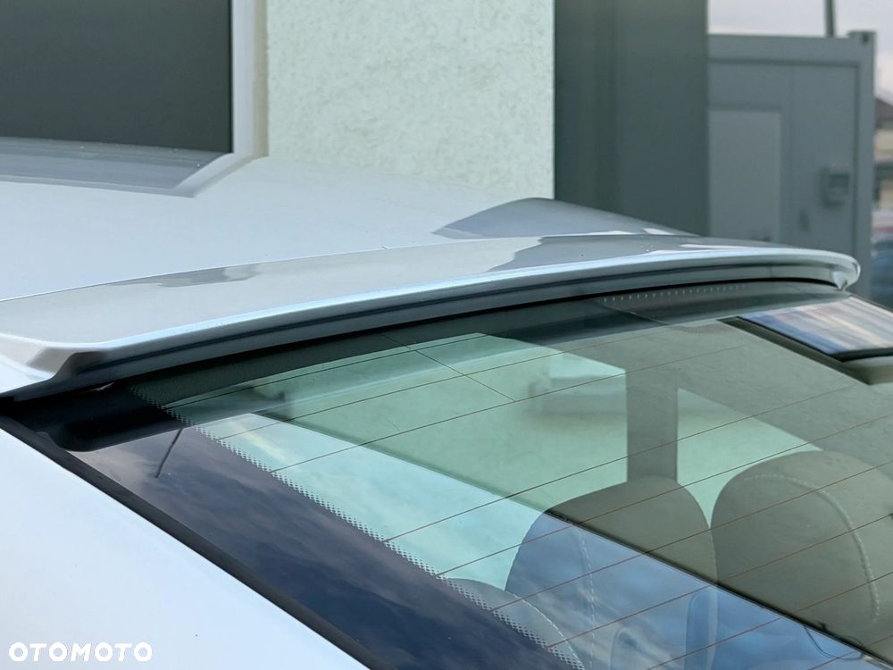 BMW Seria 3 320d - 13