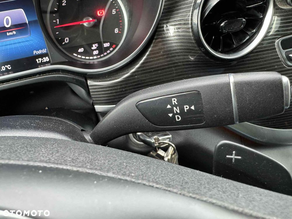 Mercedes-Benz Klasa V 250 d Avantgarde 9G-Tronic (d³ugi) - 19