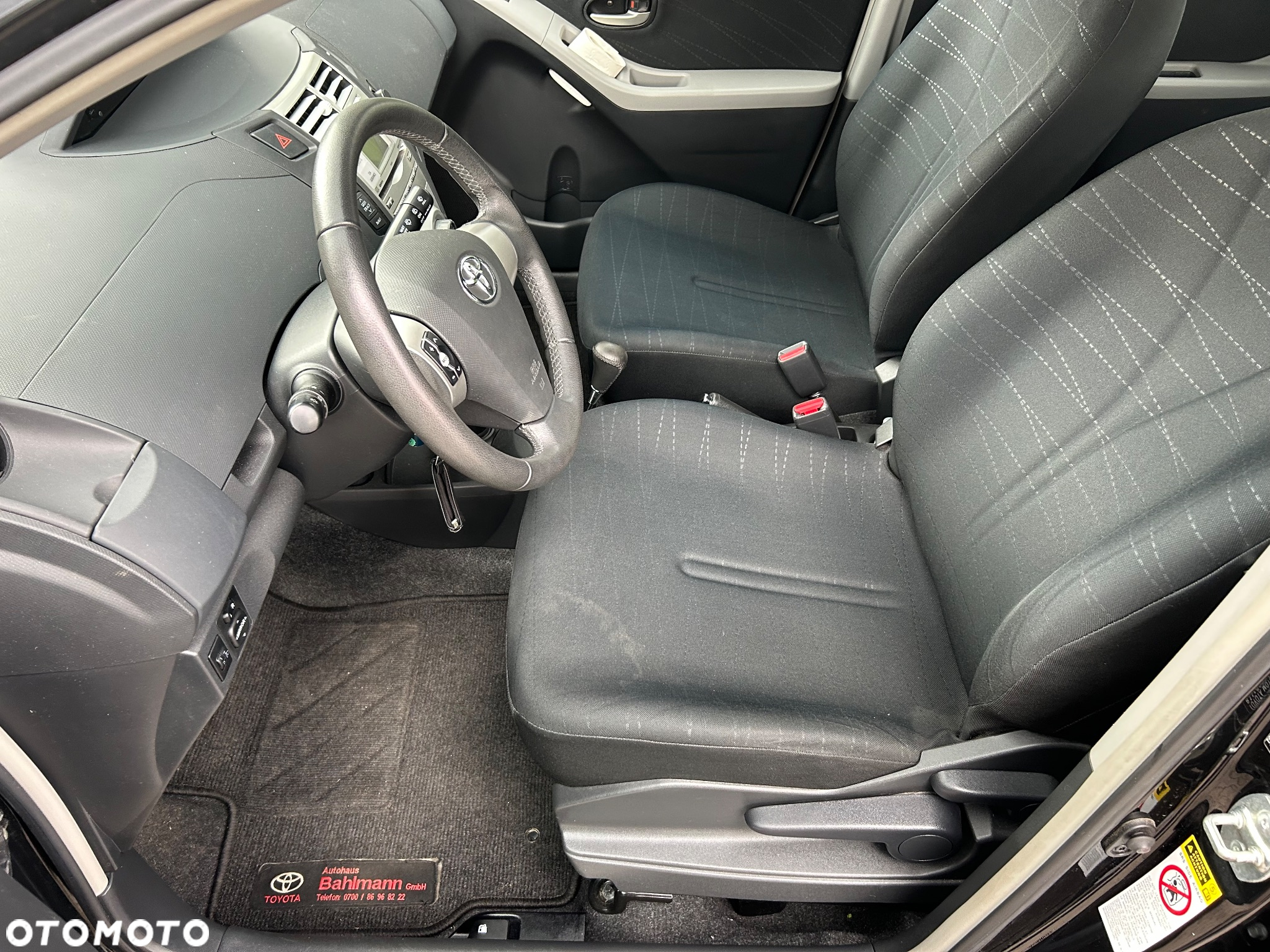 Toyota Yaris 1.3 VVT-i Multi Mode Executive - 5