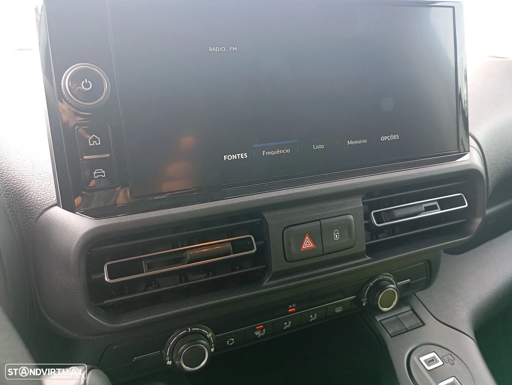 Opel Combo-e XL (50-kWh) - 11