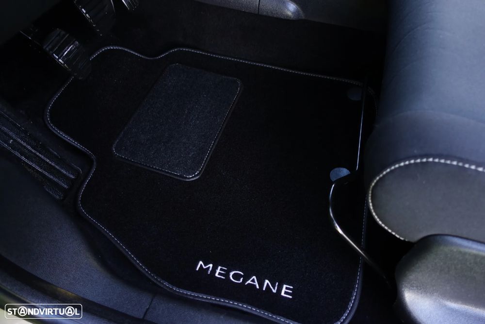 Renault Mégane Sport Tourer 1.5 Blue dCi Limited C/PM+Pneu - 32