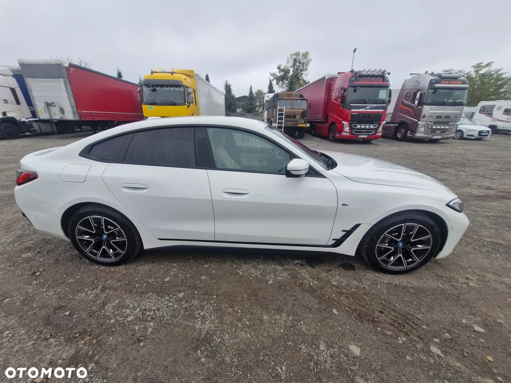 BMW I4 2023 photo 2