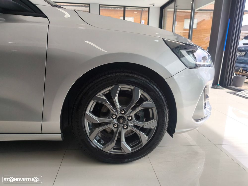 Ford Focus 1.0 EcoBoost MHEV ST-Line - 9