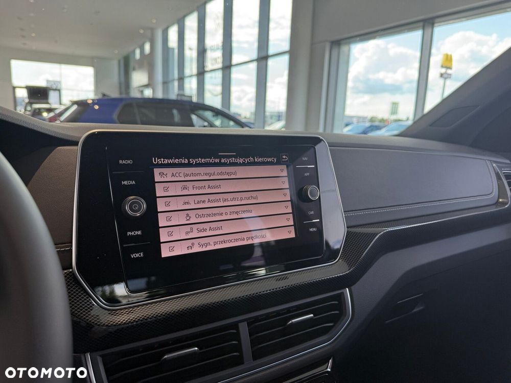 Volkswagen T-Cross - 18