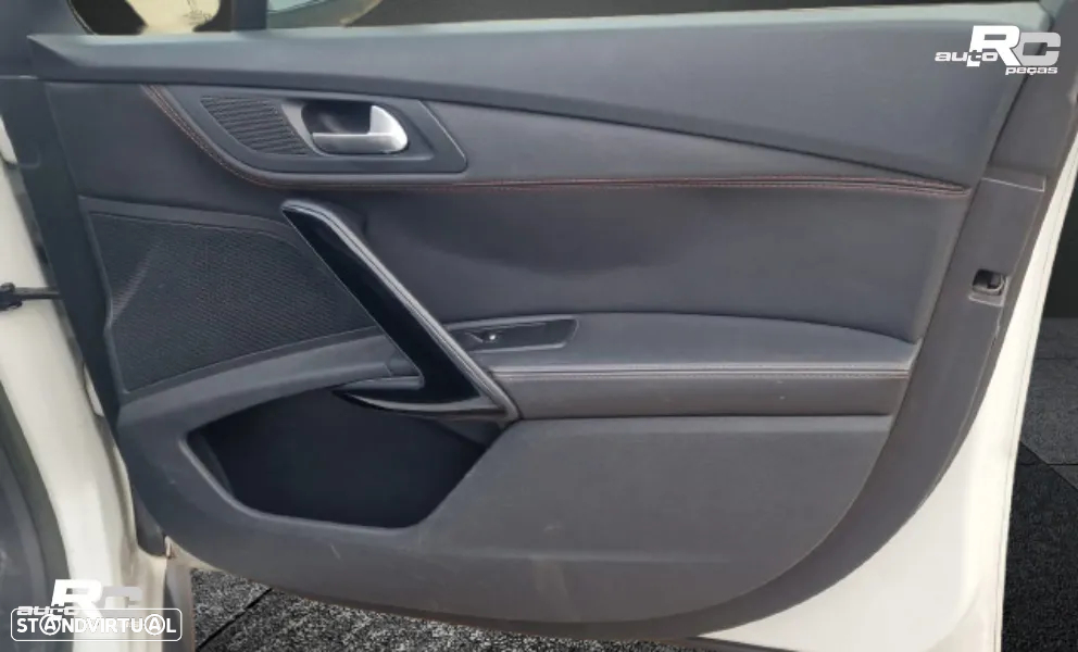 Peugeot 508 SW 2.0 HDi RXH Hybrid4 para peças - 14