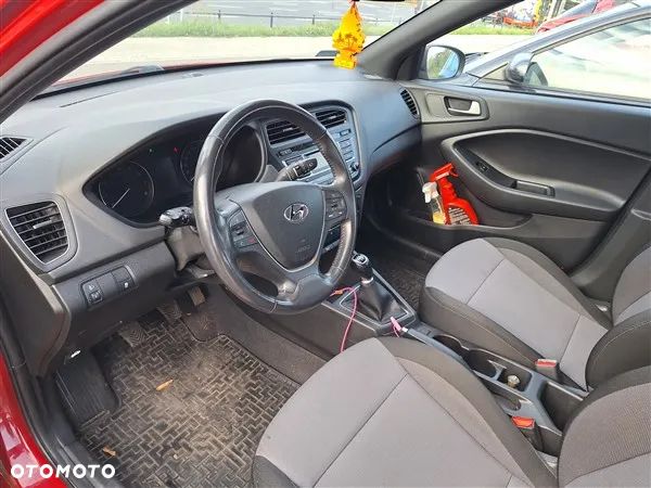 Hyundai i20 1.2 BlueDrive Comfort - 8