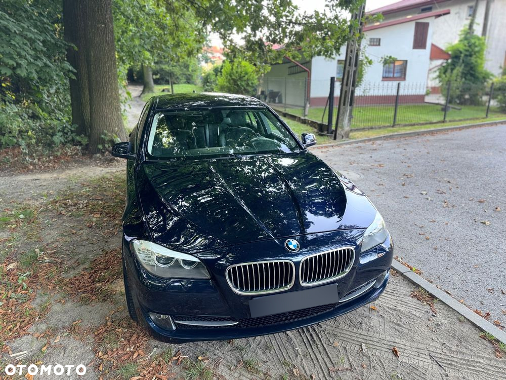 BMW Seria 5 520d - 34