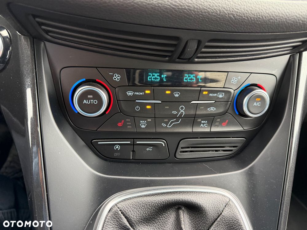 Ford Kuga - 15