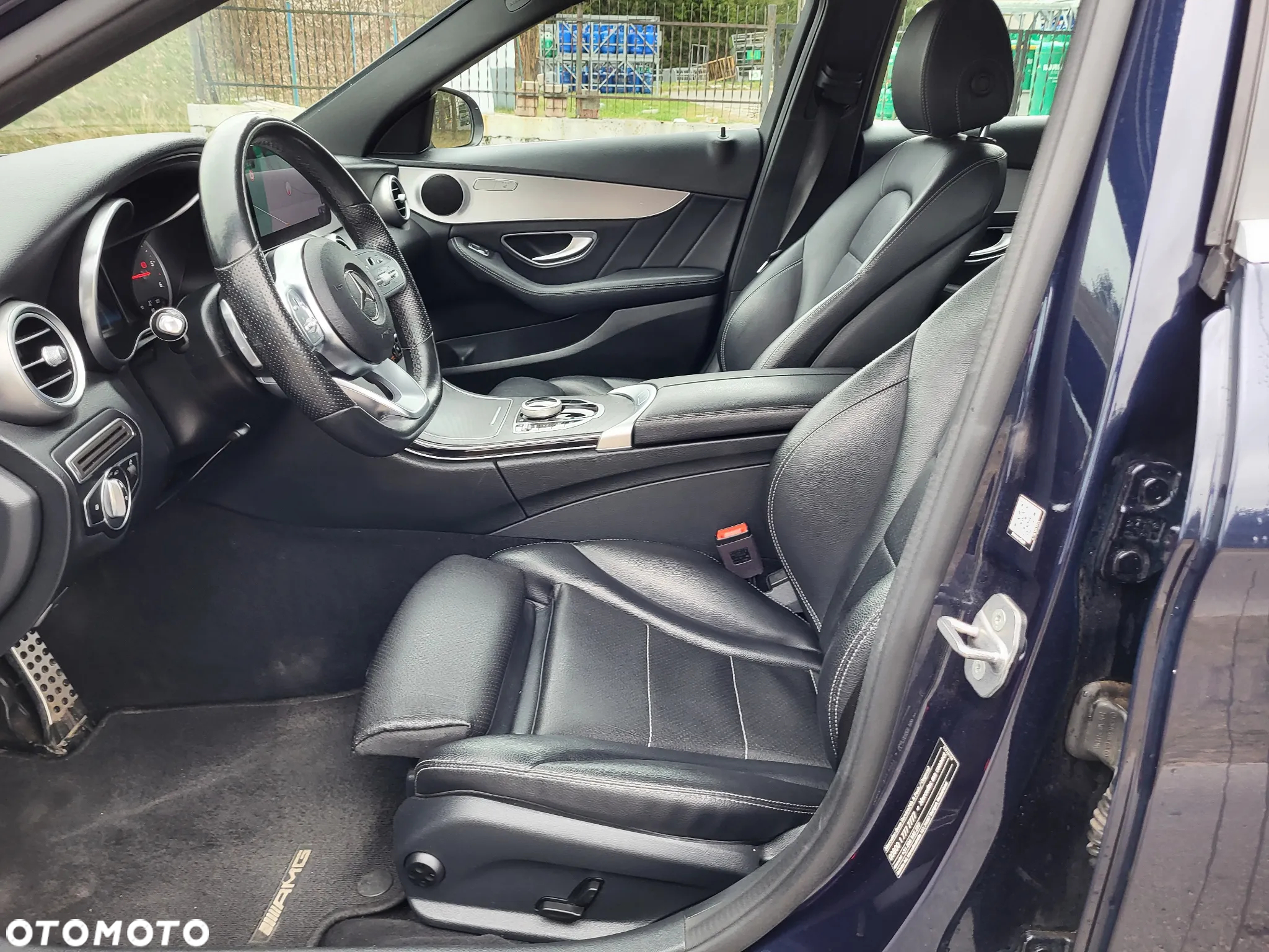 Mercedes-Benz Klasa C 220 d 4Matic 9G-TRONIC AMG Line - 13
