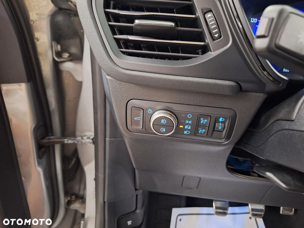Ford Kuga 2.0 EcoBlue Hybrid ST-LINE X - 31