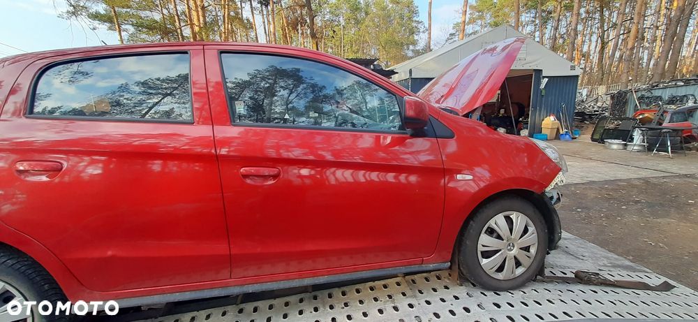 Mitsubishi Space Star II FL Blacharskie Kolor P19 Klapa tył Drzwi prawe przód lewe prawe tył  Błotnik prawy przód Lampa tył lewa prawa - 4