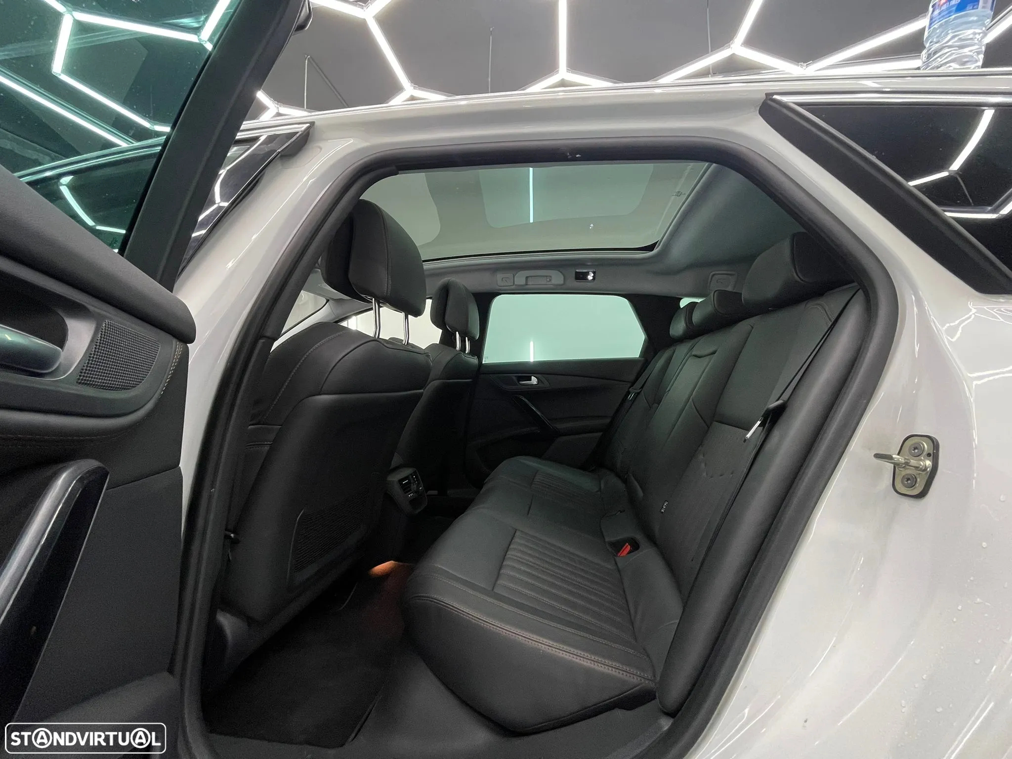 Peugeot 508 RXH 2.0 HDi Hybrid4 2-Tronic - 9