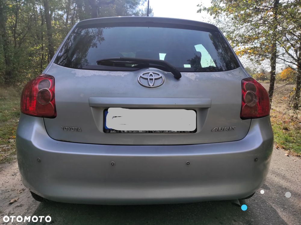 Toyota Auris - 4