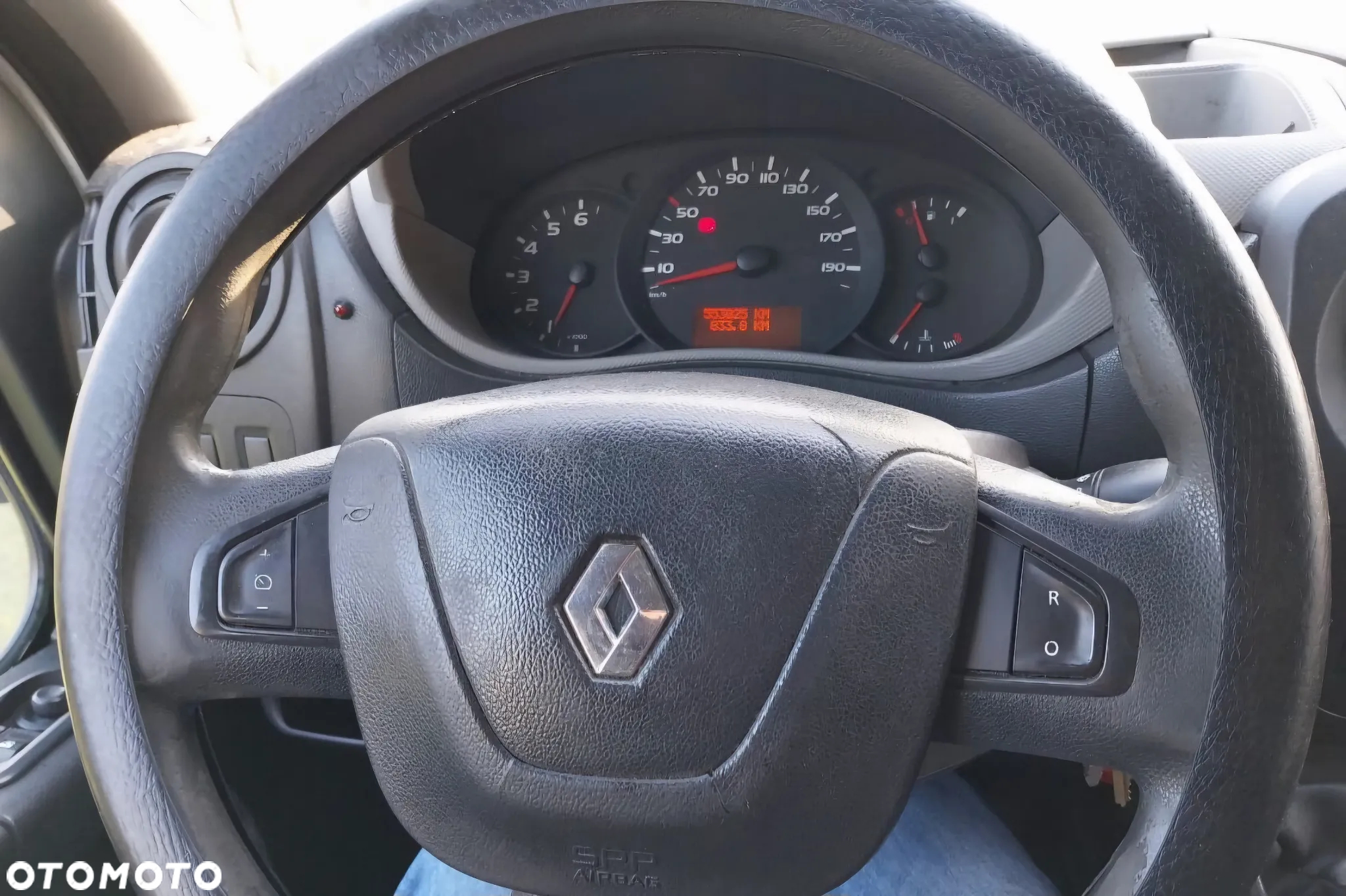 Renault Master - 13