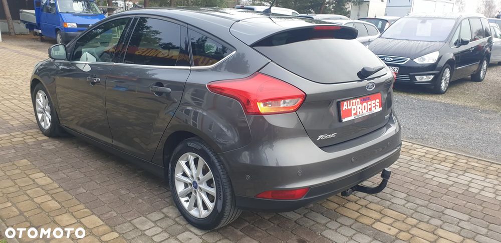 Ford Focus - 4