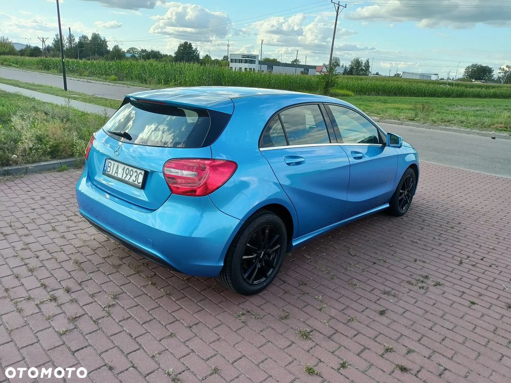 Mercedes-Benz Klasa A 180 (BlueEFFICIENCY) - 5