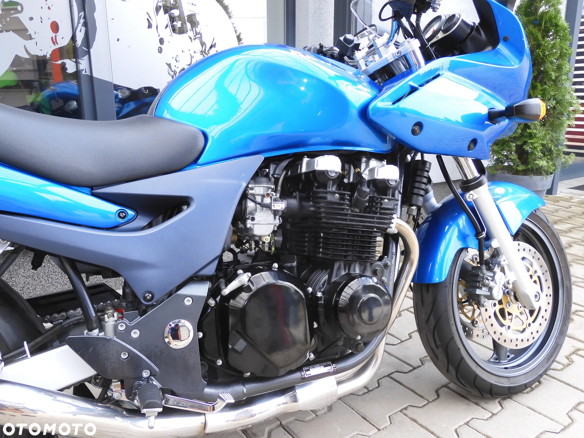 Kawasaki ZR - 7