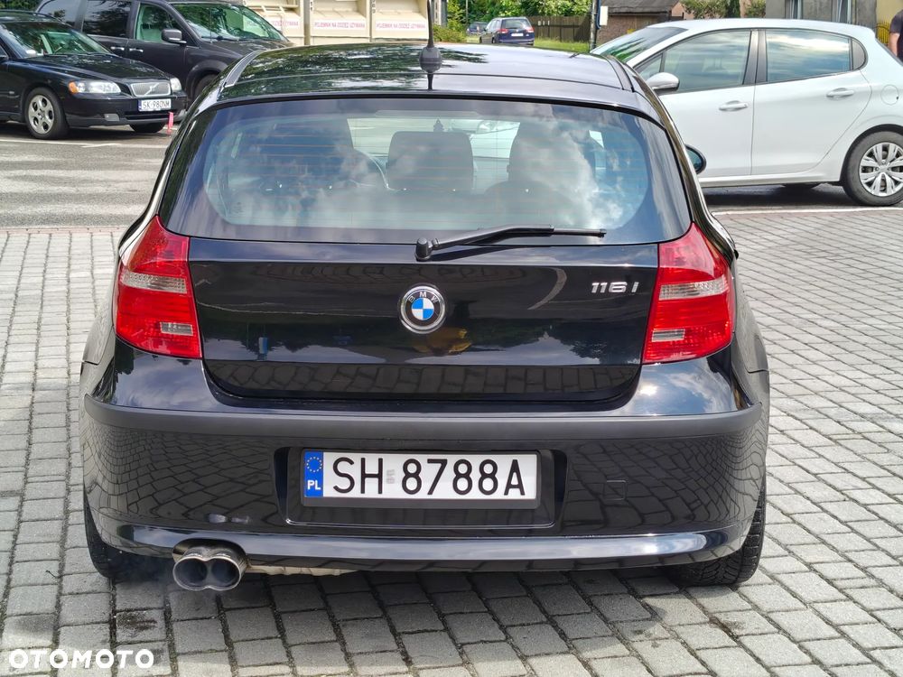 BMW Seria 1 - 12