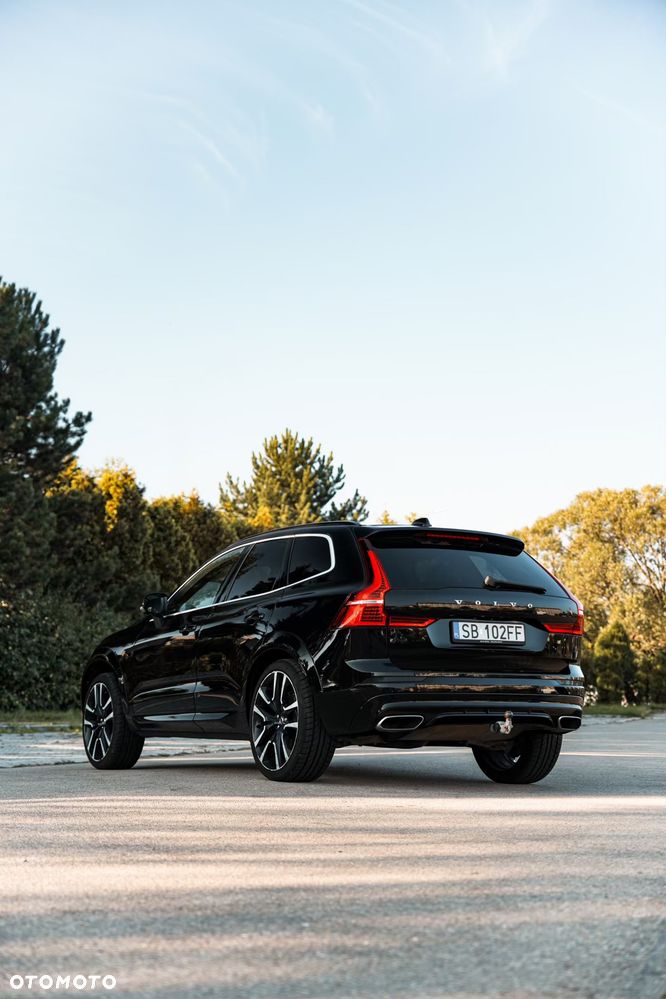 Volvo XC 60 T5 AWD R-Design - 5
