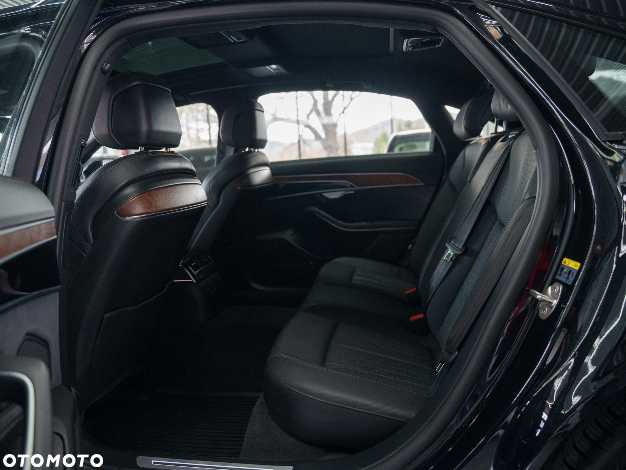 Audi A8 L 55 TFSI quattro tiptronic - 24