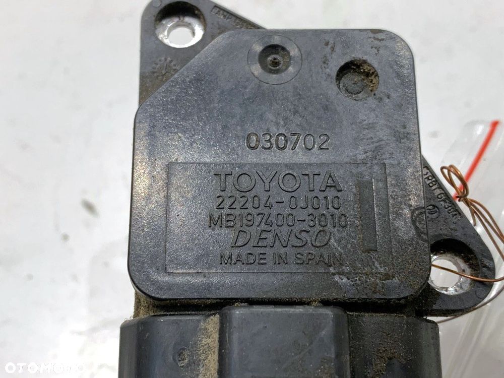 PRZEPŁYWOMIERZ  TOYOTA YARIS (_P1_) 1999 - 2005 1.3 (SCP12_, SCP13_) 64 kW [87 KM] benzyna 2002 - - 4