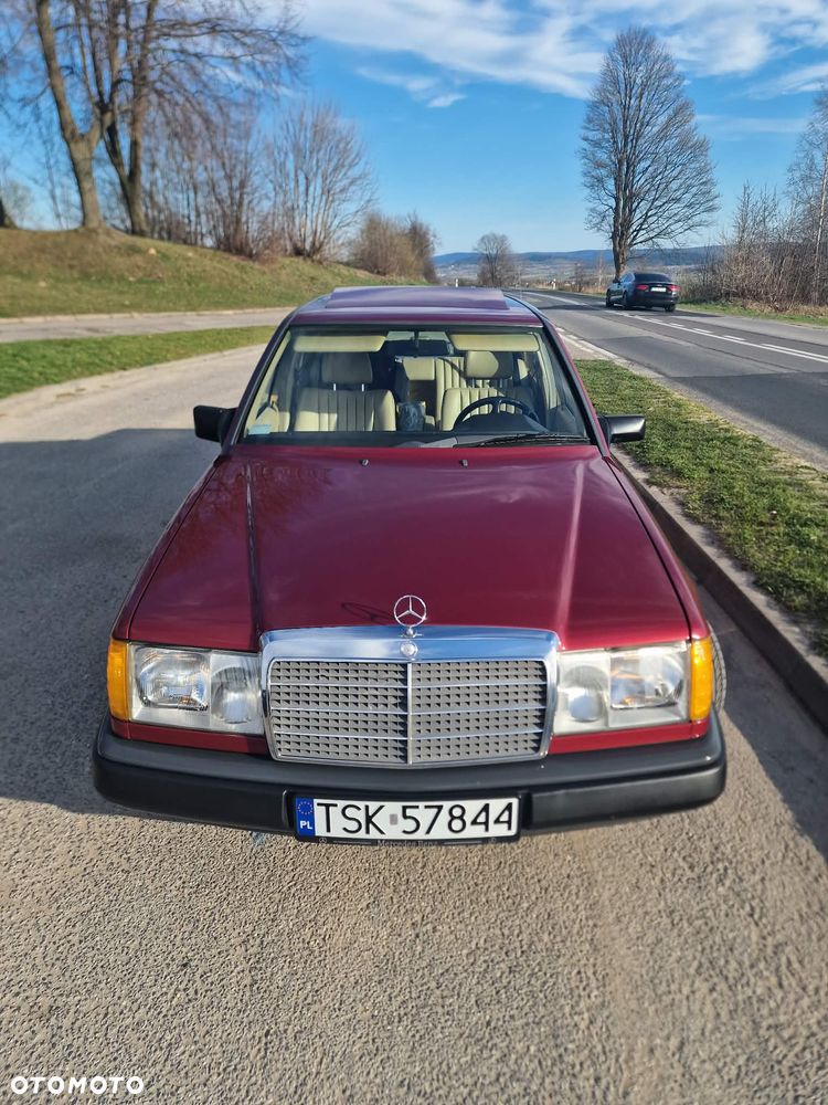 Mercedes-Benz W124 (1984-1993) - 1