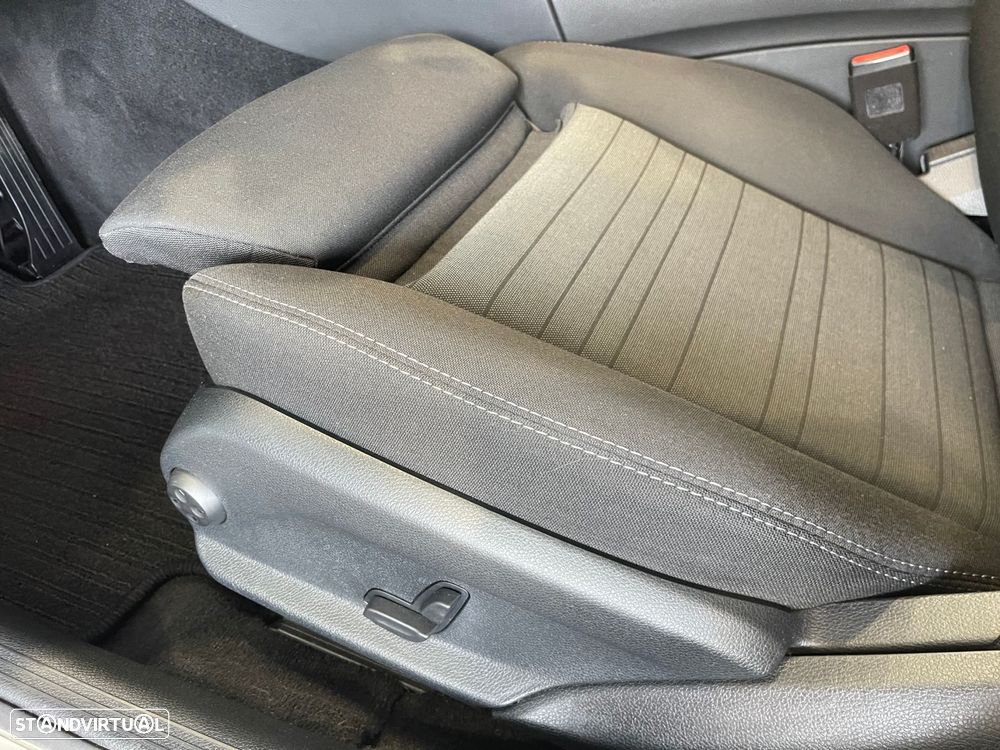 Mercedes-Benz C 300 de Avantgarde - 12