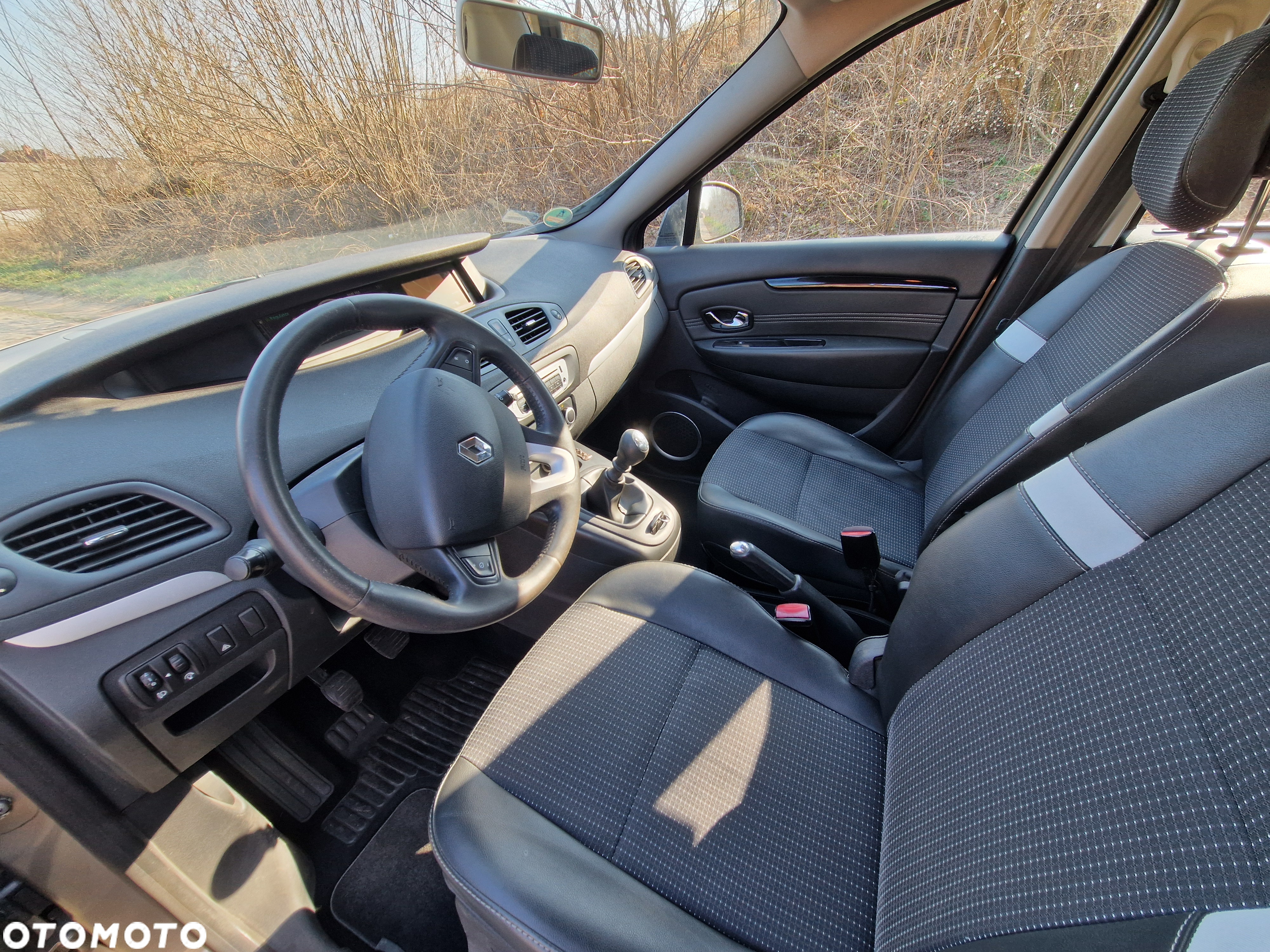 Renault Scenic - 9