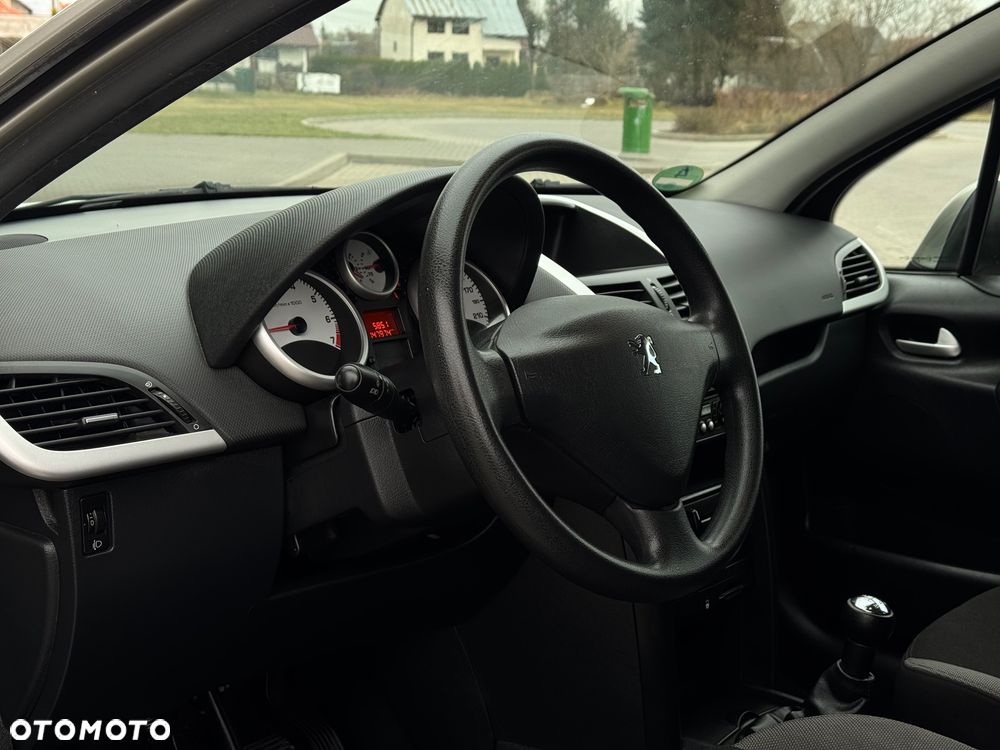 Peugeot 207 95 VTi Premium - 24